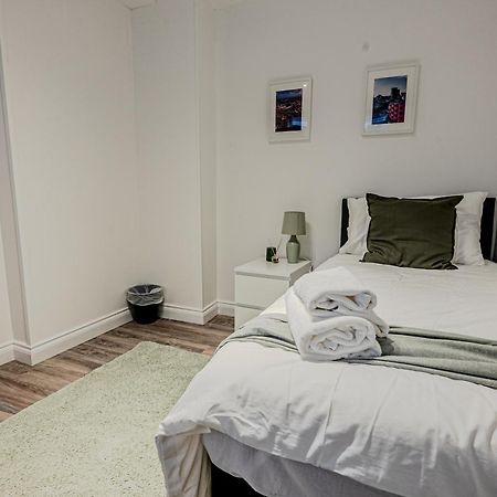 Stunning Three Bedroom Townhouse In The Jewellery Quarter, Birmingham City Centre Sleeps 5- Free Parking Екстер'єр фото