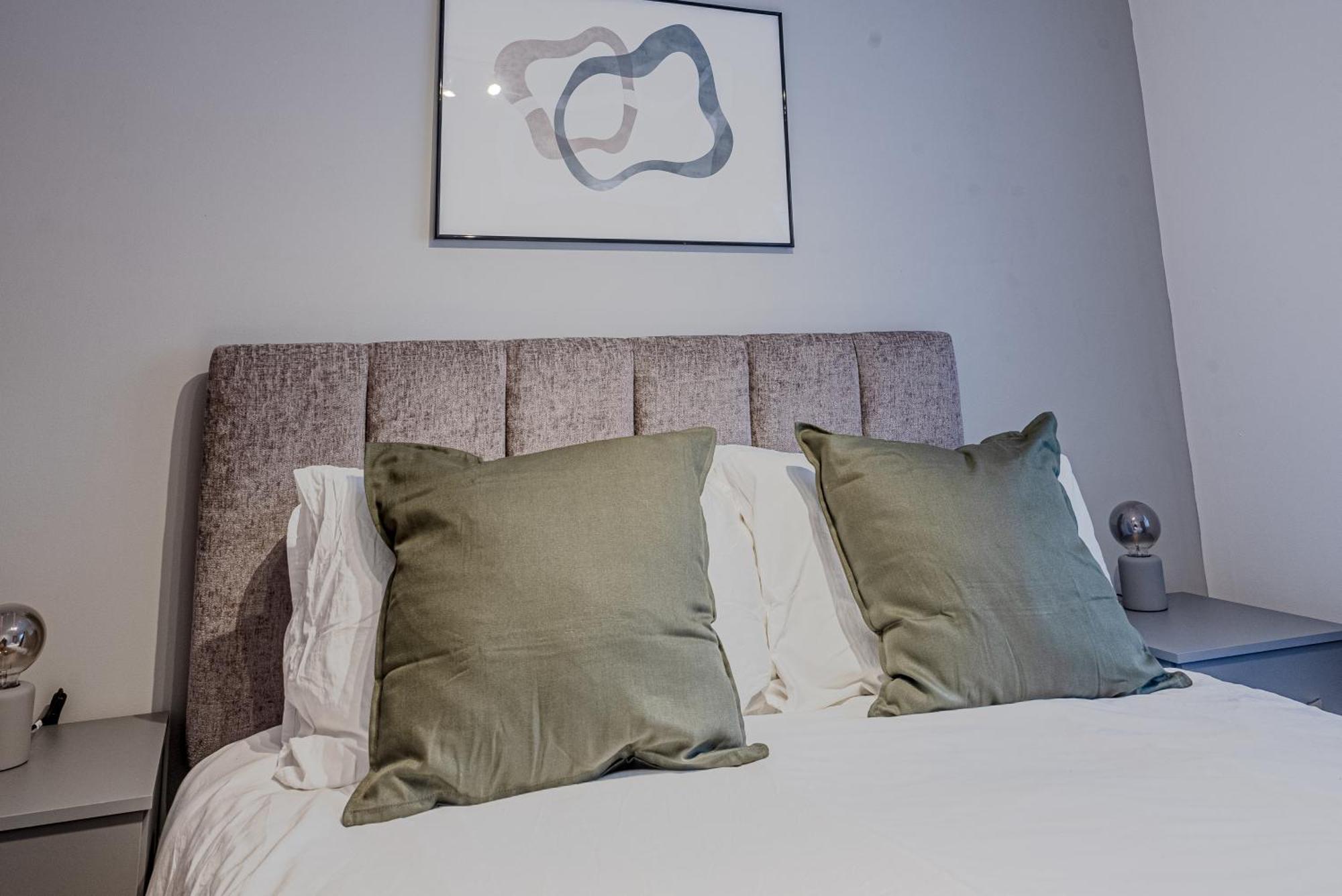 Stunning Three Bedroom Townhouse In The Jewellery Quarter, Birmingham City Centre Sleeps 5- Free Parking Екстер'єр фото